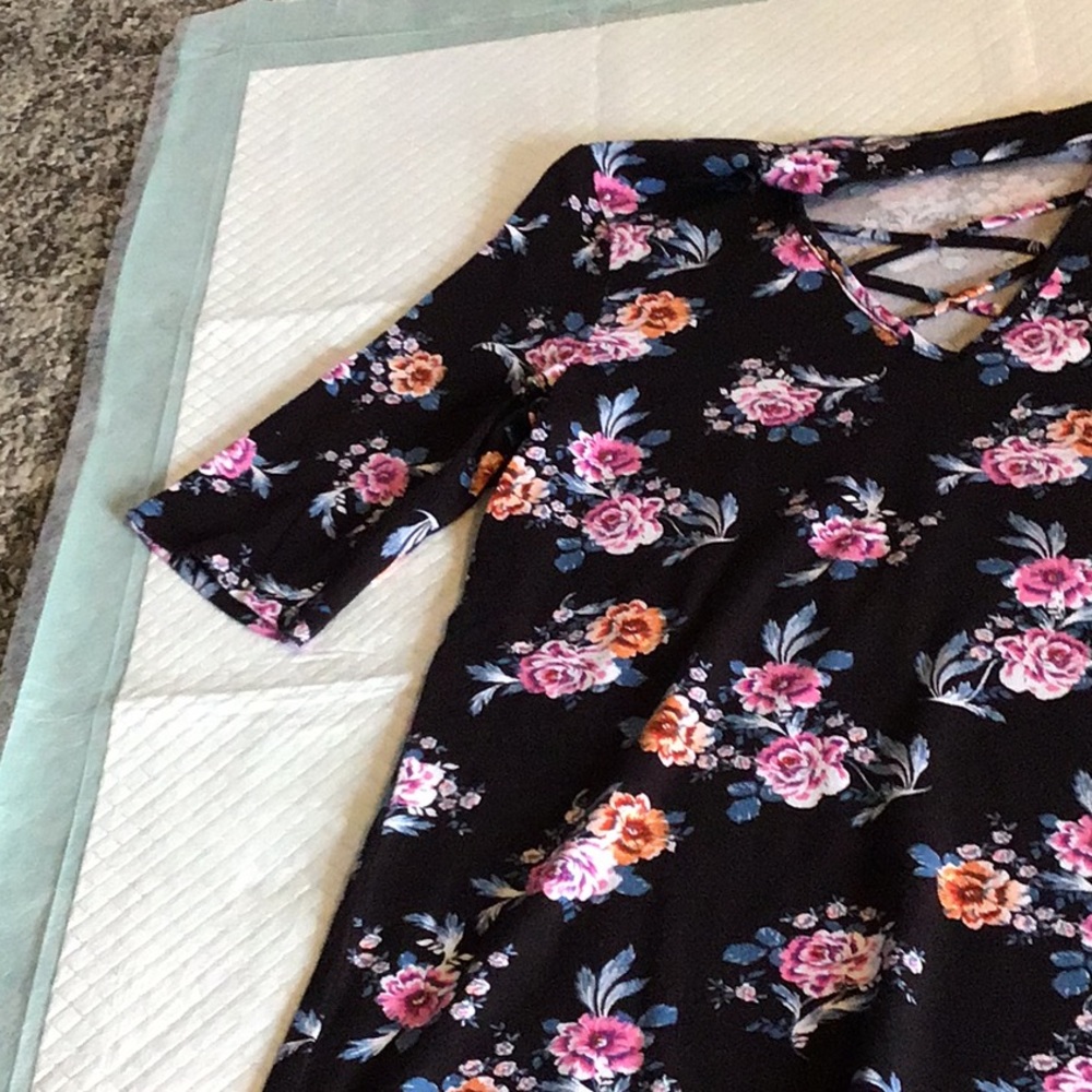 Blouse - Picture 2 of 2